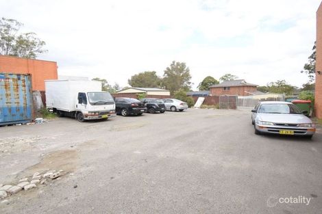 Property photo of 36 The Horsley Drive Carramar NSW 2163