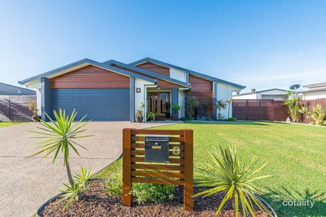8 Vidar Cres, Ooralea, QLD 4740