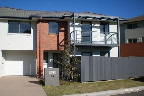 25 Parkwood Rd, Holsworthy, NSW 2173