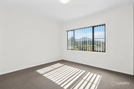 Property photo of 15 Alandale Avenue Figtree NSW 2525