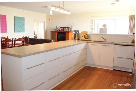 52 Fairway Bend, Northam, WA 6401