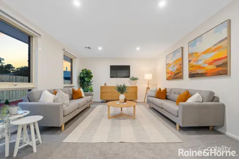 Property photo of 16 Magra Place Roxburgh Park VIC 3064