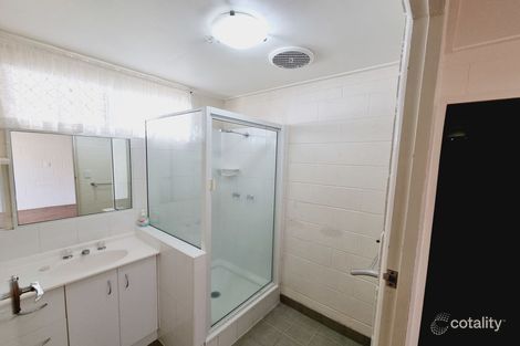 1/22 Campbell St, Clinton, QLD 4680