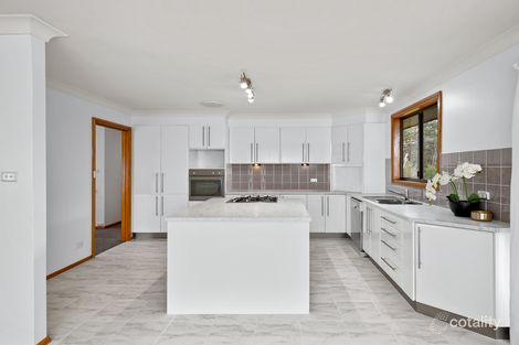 Property photo of 4 Cooroy Crescent Yellow Rock NSW 2777