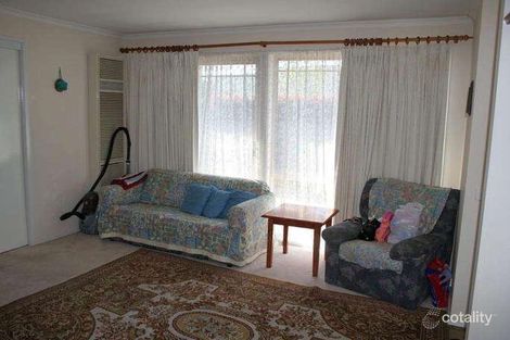 Property photo of 13 Sid Barnes Crescent Gordon ACT 2906