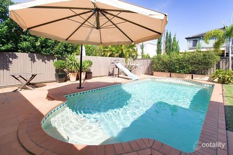 Property photo of 7 Portside Place Bulimba QLD 4171