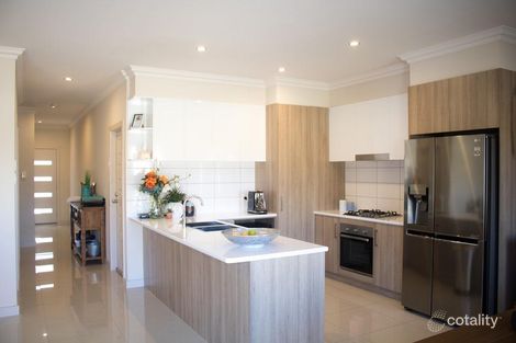 Property photo of 17 Young Avenue Port Noarlunga SA 5167