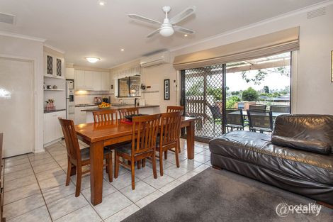 Property photo of 8 Third Avenue Rowville VIC 3178
