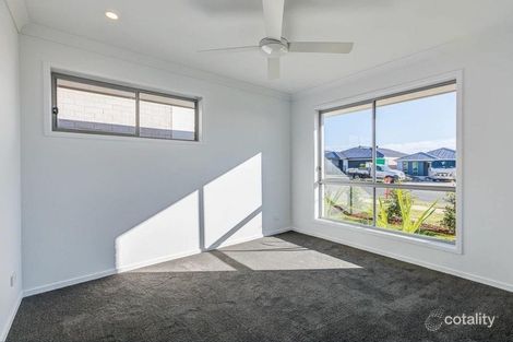 52 East Beaumont Rd, Park Ridge, QLD 4125