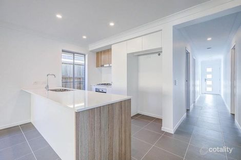 Property photo of 52 East Beaumont Road Park Ridge QLD 4125