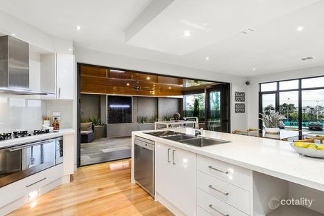Property photo of 355 Napier Street Strathmore VIC 3041