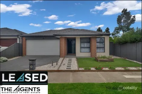 Property photo of 11 Luster Crescent Tarneit VIC 3029