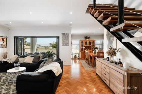 Property photo of 18 Jutsum Street Middle Ridge QLD 4350