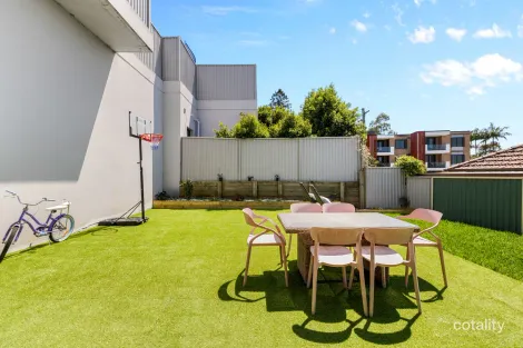 Property photo of 12/30 Marshall Road Telopea NSW 2117