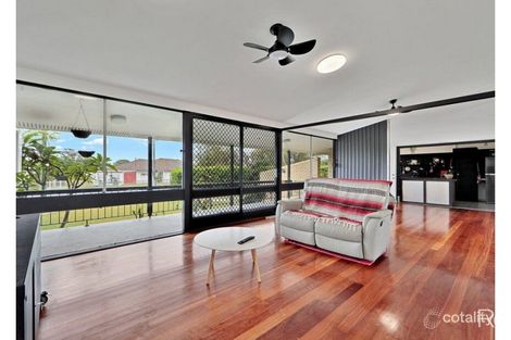Property photo of 192 Walker Street Svensson Heights QLD 4670