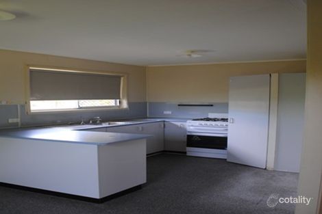 Property photo of 32 Sean Street Riverview QLD 4303