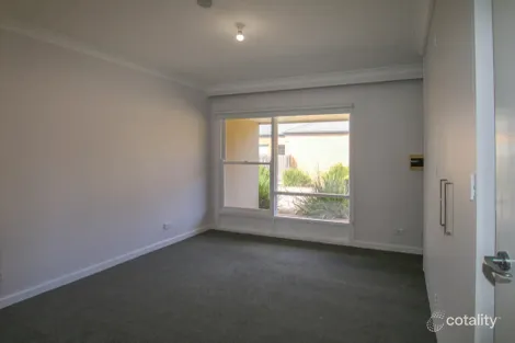 Property photo of 1/4 Barkly Street Camperdown VIC 3260