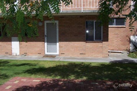 4/2 Coral St, Scarborough, WA 6019