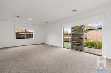 Property photo of 4 Blossom Way Carrum Downs VIC 3201