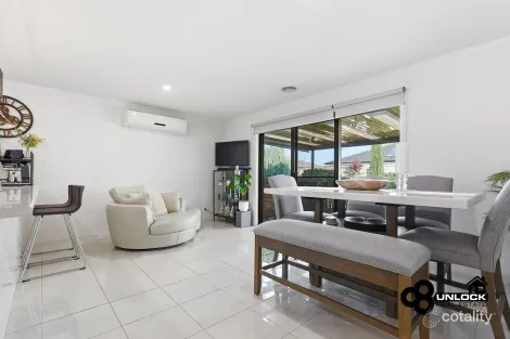 Property photo of 9 Cumberland Drive Pakenham VIC 3810