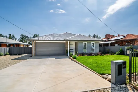 130 Redlands Rd, Corowa, NSW 2646