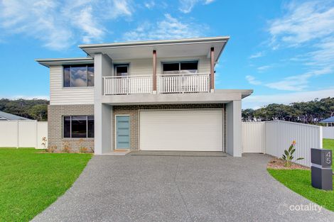 45 Prince Of Wales Dr, Dunbogan, NSW 2443