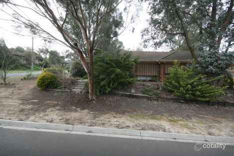 2 Tanya Ct, Croydon Hills, VIC 3136