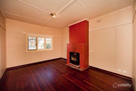 Property photo of 27 West Avenue Queanbeyan NSW 2620
