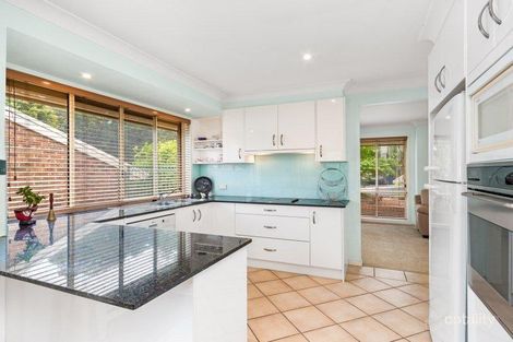 Property photo of 10 Silverleaf Row Menai NSW 2234