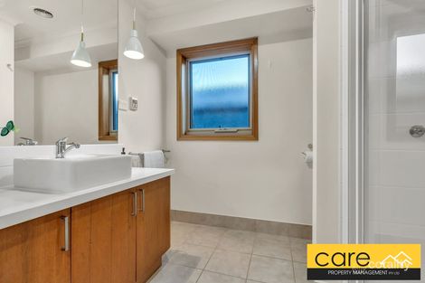 Property photo of 3 Eldershaw Drive Lynbrook VIC 3975