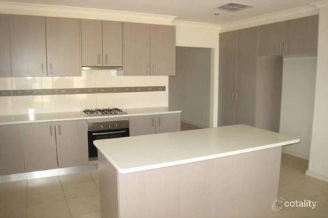 Property photo of 18 Burnside Way Mernda VIC 3754