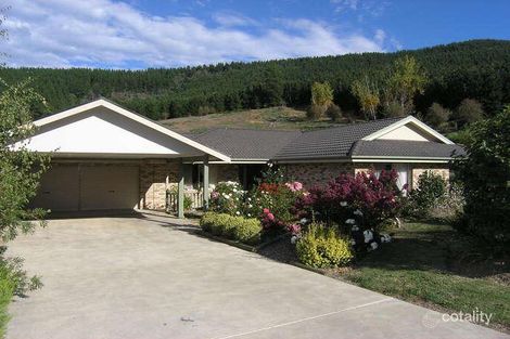 17 Norman Ct, Bright, VIC 3741