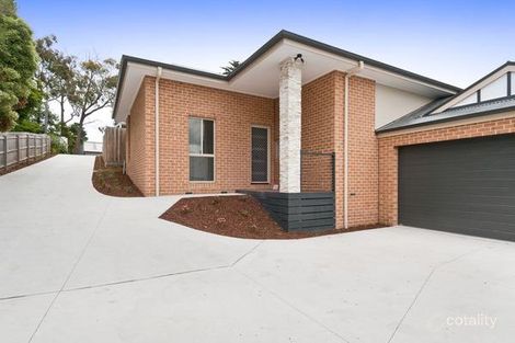 Property photo of 2/26 Hereford Road Mount Evelyn VIC 3796