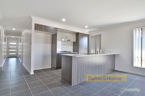 Property photo of 19 Scheyville Crescent South Ripley QLD 4306
