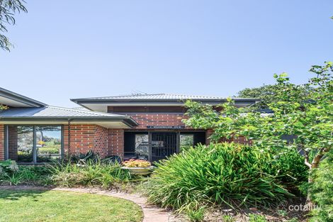 Property photo of 1 Woodrush Drive Langwarrin VIC 3910