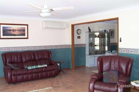 Property photo of 12 Cavalier Parade Bomaderry NSW 2541