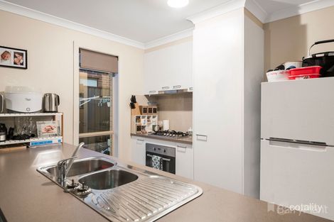 Property photo of 9 Pointer Drive Pakenham VIC 3810