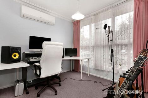 Property photo of 23 Boundary Street Port Melbourne VIC 3207