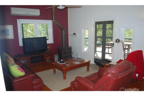 Property photo of 115-117 Tallgum Avenue Doonan QLD 4562