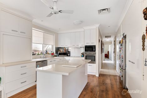 Property photo of 24 Marina View Parade St Huberts Island NSW 2257