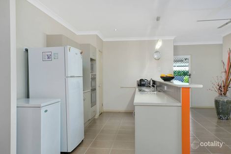 Property photo of 6 Starr Close Bentley Park QLD 4869