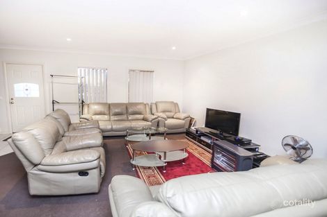 Property photo of 23 Franklin Avenue Roxburgh Park VIC 3064