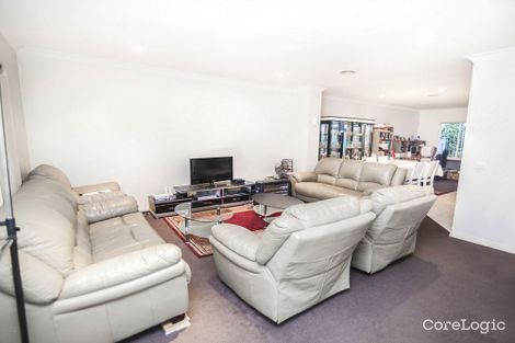 Property photo of 23 Franklin Avenue Roxburgh Park VIC 3064