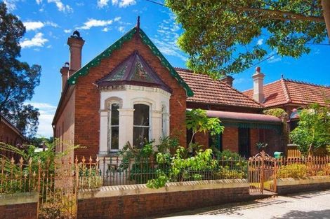 Property photo of 13 Avenue Road Glebe NSW 2037