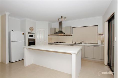 11 Canterbury Trl, Harrisdale, WA 6112