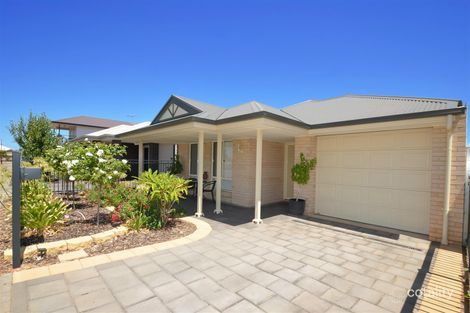 9 Tucker St, Munno Para, SA 5115