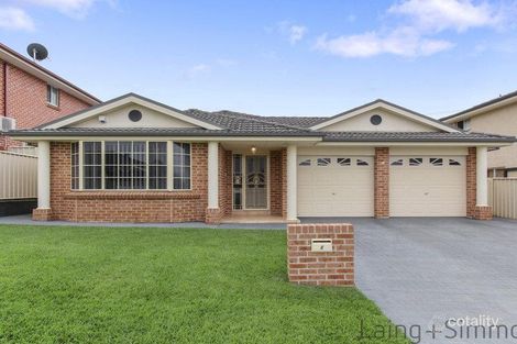 Property photo of 4 Mella Close West Hoxton NSW 2171