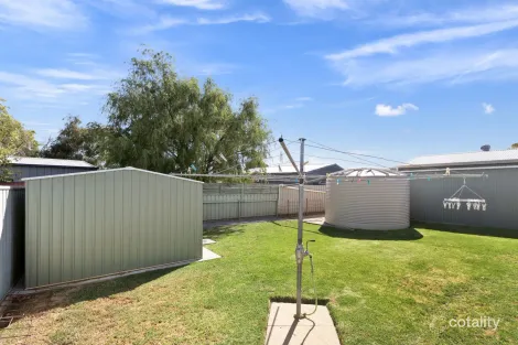 Property photo of 10 Lyons Crescent Forest Hill NSW 2651