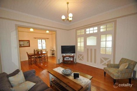 Property photo of 475 Cavendish Road Coorparoo QLD 4151