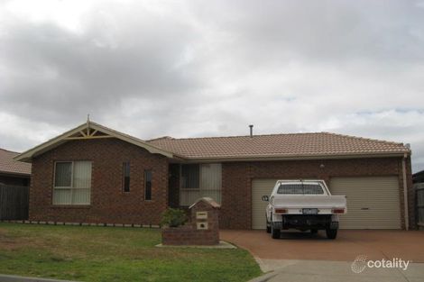 16 Silverdene Ave, Sydenham, VIC 3037